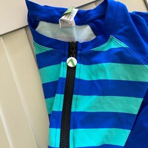Long Sleeve Cropped swim top!